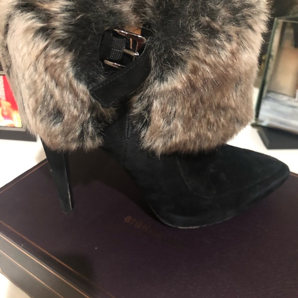 Boots - Picture 5 of 5